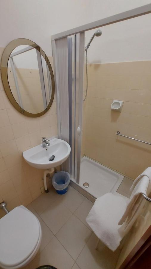 Amelia Hotel Momigno Екстериор снимка